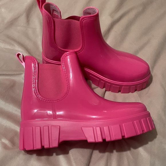 sanmm Shoes Size 9 Women Hot Pink Low Cut Rain Boots Poshmark